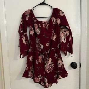 GUC- floral romper
